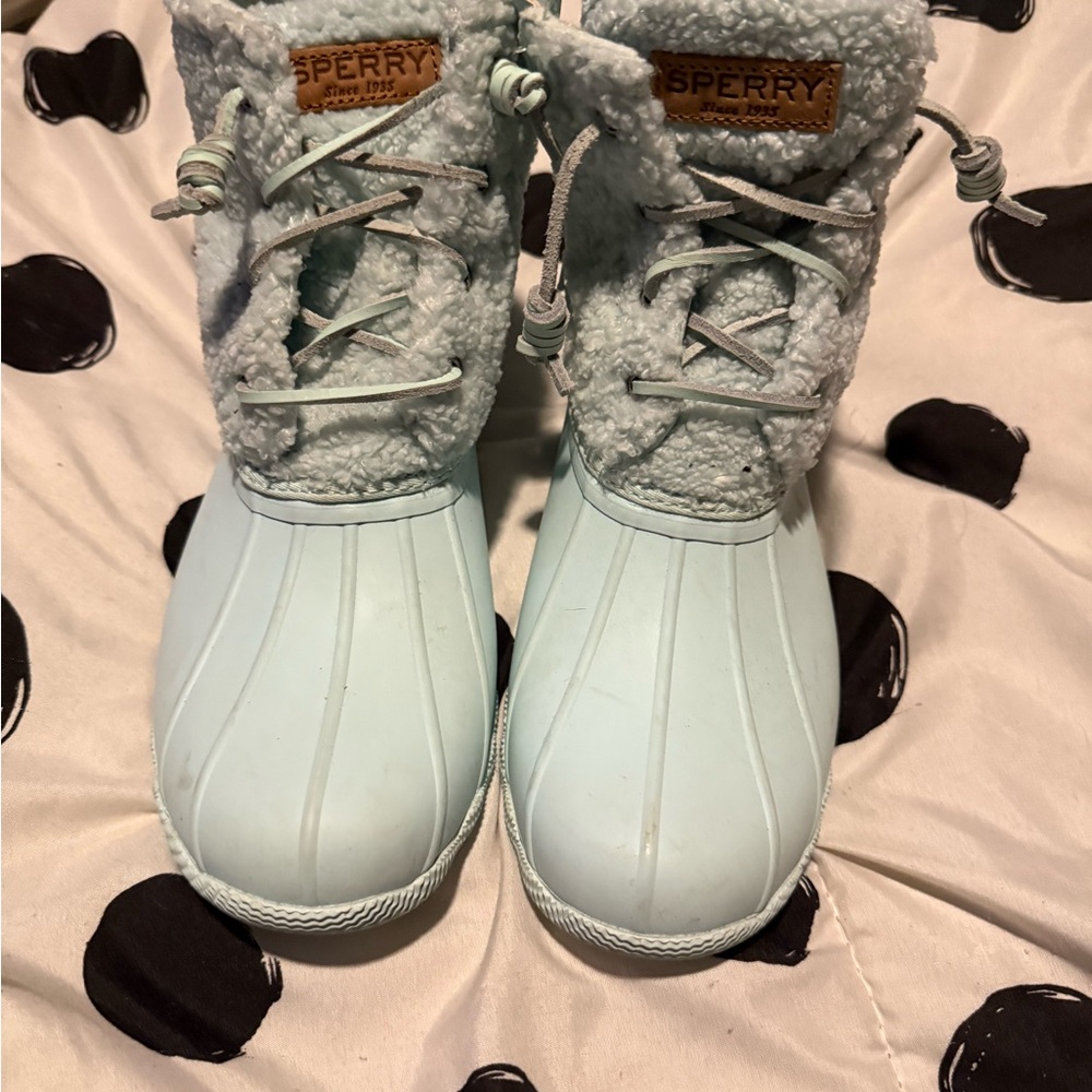 Sperry Women’s Sky Blue Fleece-Lined Boots